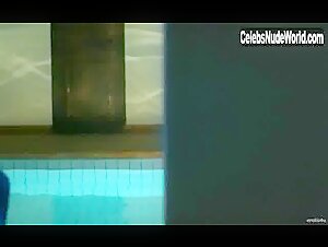 Loredana Cannata Pool , Hot in La donna lupo (1999) 1