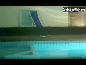 Loredana Cannata Pool , Hot in La donna lupo (1999) 8