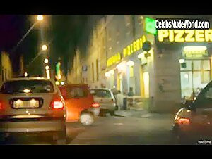 Loredana Cannata Blowjob , Blonde in La donna lupo (1999) 13