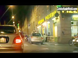 Loredana Cannata Blowjob , Blonde in La donna lupo (1999) 15