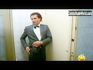 Loredana Romito in Rimini Rimini - Un anno dopo (1988) 12