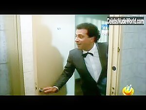 Loredana Romito in Rimini Rimini - Un anno dopo (1988) 16