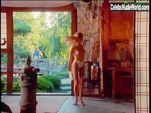 Lori Jo Hendrix in Playboy: 10 Secrets For Sexual Pleasure (2004) 5