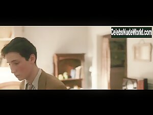 Lou Chauvain in La promesse de l'aube (2017) 2