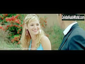 Louise Bourgoin in La fille de Monaco (2008) 20