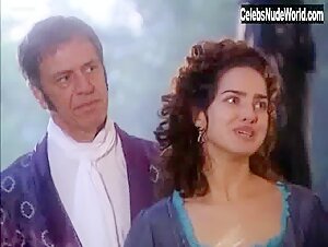 Luana Piovani in O Quinto dos Infernos (series) (2002) 12