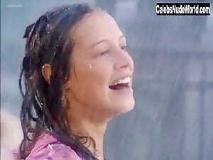 Luana Piovani in O Quinto dos Infernos (series) (2002) 3