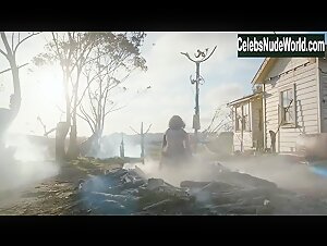 Lucy Lawless in Ash vs Evil Dead (series) (2015) 18