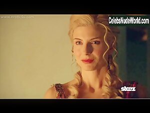 Lucy Lawless in Spartacus: Vengeance (series) (2010) 19