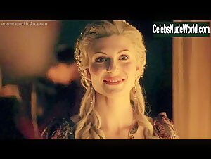Lucy Lawless Costume , Butt in Spartacus: Vengeance (series) (2010) 6