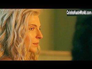 Lucy Lawless boobs , Blonde in Spartacus: Vengeance (series) (2010) 14