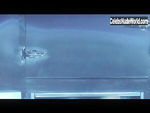 Lucy Liu Butt , Gore scene in Rise: Blood Hunter (2007) 9