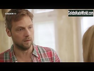 Luise Bahr in Manner! Alles auf Anfang (series) (2015) 14