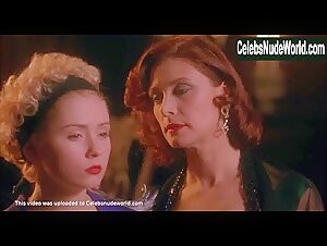 Lydie Denier in Wild Orchid II: Two Shades of Blue (1991) 20