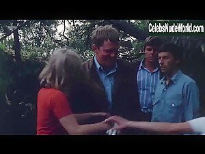 Lykke Nielsen in Skal vi leke gjemsel (1970) 20