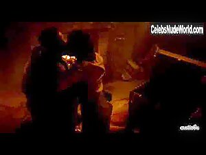 Lyne Renee Couple , Brunette in Hessen Affair (2009) 4