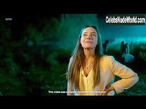 Lyubov Aksyonova in Gulyay, Vasya! (2017) 18