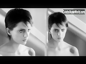 Macarena Gomez in La nina (short) (2012) 1