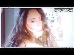 Madeleine Stowe in Unlawful Entry (1992) 18