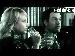 Madison McKinley in Damages S04E03 (series) (2007) 2