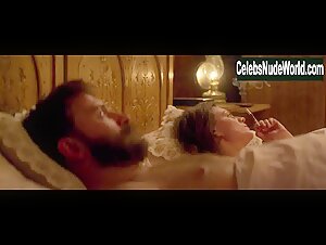Magdalena Boczarska in Pilsudski (2019) 12