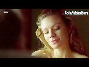 Magdalena Boczarska in Rozyczka (2010) 15