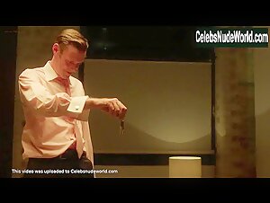 Maggie Gyllenhaal in The Honourable Woman (series) (2014) S01E06 4