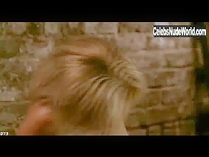 Maggie Gyllenhaal Kissing , boobs in SherryBaby (2006) 19