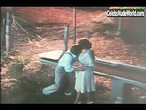 Malu Outdoor , Lingerie in La storia di Lady Chatterley (1989) 2