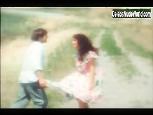 Malu Outdoor , High Heel in La storia di Lady Chatterley (1989) 12