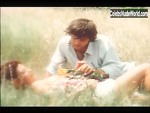 Malu Outdoor , High Heel in La storia di Lady Chatterley (1989) 2