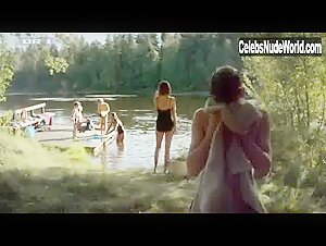 Malin Crepin nude, but scene in Nylon (2015) 1