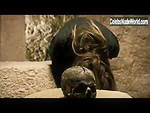 Manuela Velles in Caotica Ana (2007) 17