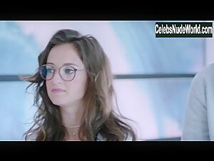 Maria de Nati in La verdad (series) (2018) 20