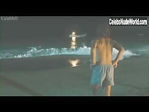 Maria Nela Sinisterra in Solo para dos (2013) 7