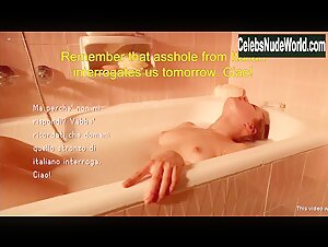 Maria Valverde Bathtub , Nipple in Melissa P. (2005) 11