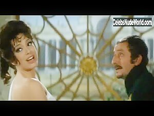 Margaret Lee in Frau Wirtin hat auch eine Nichte (1969) 13