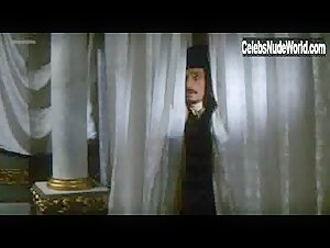 Margaret Lee in Frau Wirtin hat auch eine Nichte (1969) 14