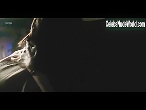 Margarita Levieva Couple , Kissing in Deuce (series) (2017) 20