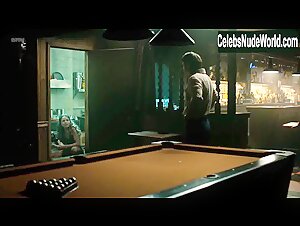 Margarita Levieva Couple , Kissing in Deuce (series) (2017) 3
