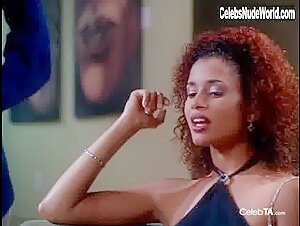 Mari Morrow in How to Be a Player (1997) 3