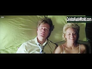Maria Bello nude , butt scene in Cooler (2003) 13