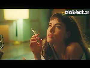 Maria Casadevall in Coisa Mais Linda (series) (2019) 19