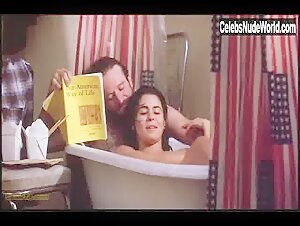 Maria Conchita Alonso in Moscow on the Hudson (1984) 15
