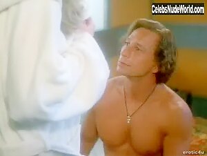 Maria Ford Kissing , Sensual in Future Fear (1998) 4