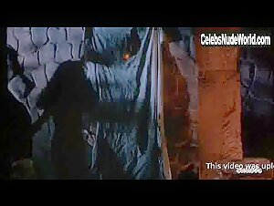 Maria Socas in Warrior and the Sorceress (1984) 15