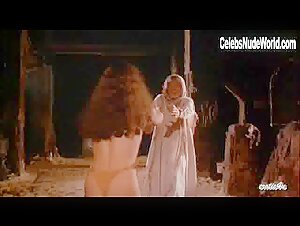 Maria Socas in Warrior and the Sorceress (1984) 19