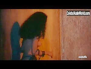 Maria Socas Explicit , Butt in Warrior and the Sorceress (1984) 19
