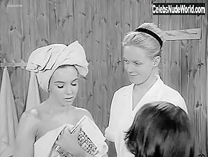 Marie Liljedahl in Jag - en oskuld (1968) 19