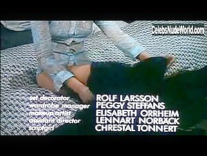 Marie Liljedahl in Nagon att alska (1968) 2